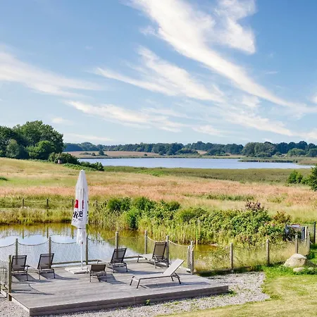 Buntspecht 31 Im Wreecher Idyll Ruegen By Ruyastay Apartmán *